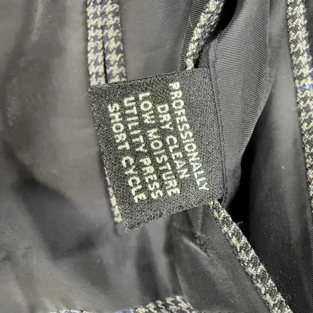 Jos A Bank Traveler Sport Coat Men's 46L Tailored Fit Gray Plaid Wool Two Button